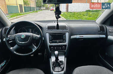 Универсал Skoda Octavia Scout 2009 в 