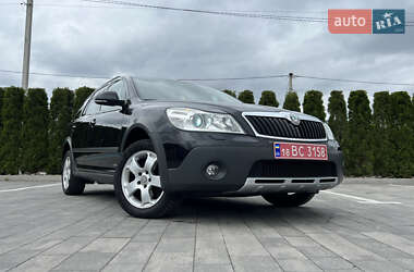 Універсал Skoda Octavia Scout 2010 в 