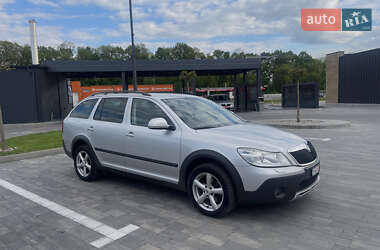Универсал Skoda Octavia Scout 2012 в 