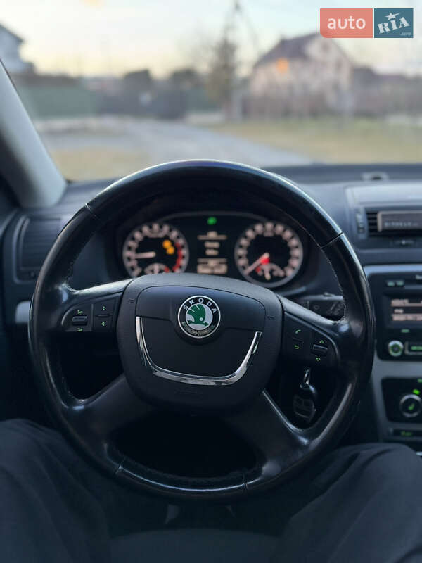 Універсал Skoda Octavia Scout 2010 в Кременці