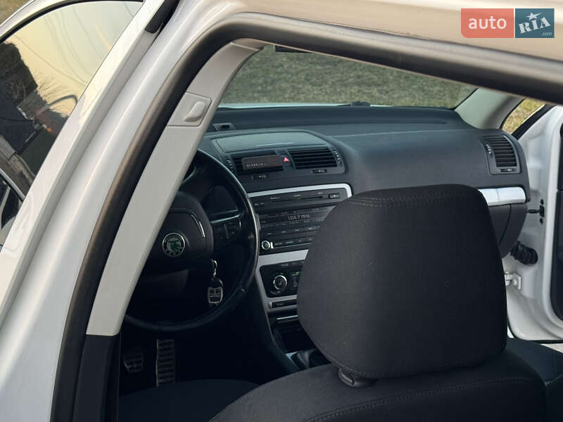 Універсал Skoda Octavia Scout 2010 в Кременці