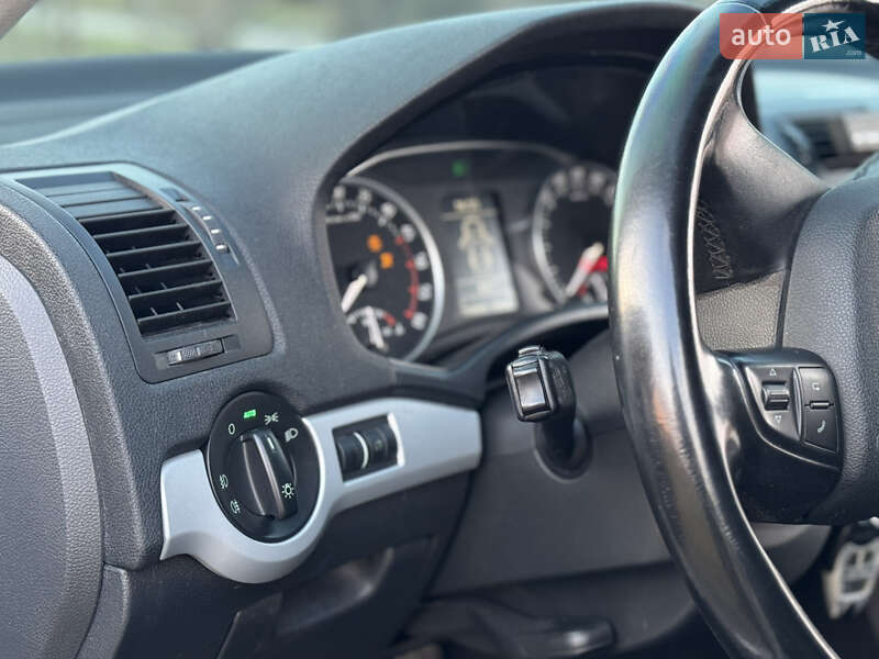 Універсал Skoda Octavia Scout 2010 в Кременці