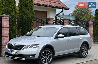 Універсал Skoda Octavia Scout 2019 в 