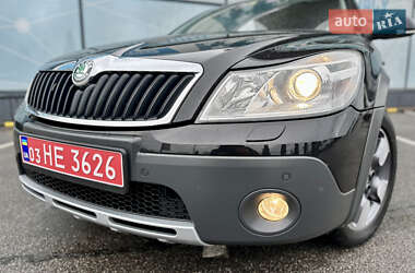 Універсал Skoda Octavia Scout 2011 в 