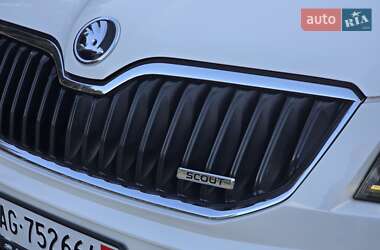 Універсал Skoda Octavia Scout 2015 в 