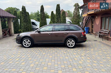 Универсал Skoda Octavia Scout 2015 в 