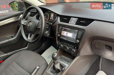 Универсал Skoda Octavia Scout 2015 в 