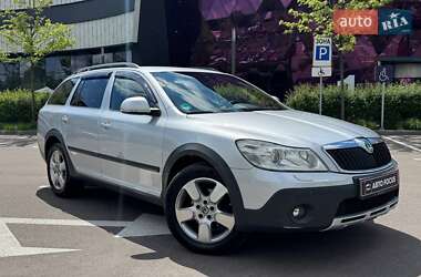 Универсал Skoda Octavia Scout 2013 в Киеве