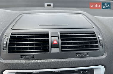 Универсал Skoda Octavia Scout 2011 в 