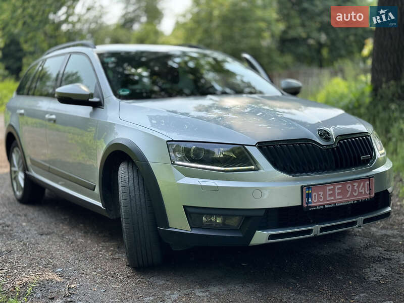 Универсал Skoda Octavia Scout 2015 в Луцке