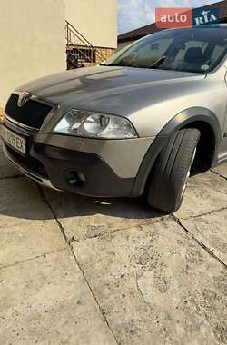 Универсал Skoda Octavia Scout 2009 в 