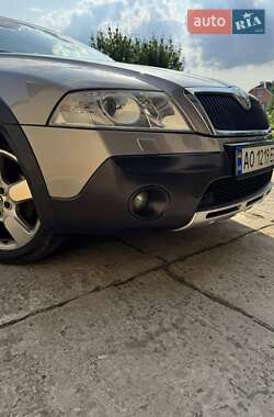 Универсал Skoda Octavia Scout 2009 в 