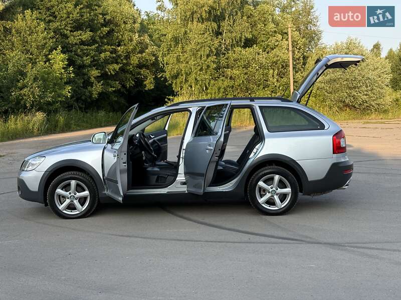 Универсал Skoda Octavia Scout 2011 в Трускавце