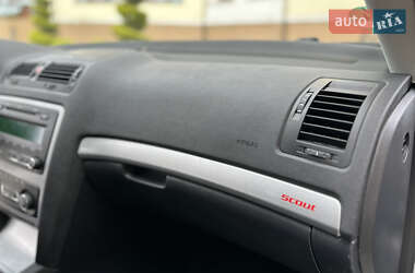Универсал Skoda Octavia Scout 2012 в 