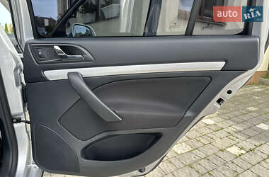 Универсал Skoda Octavia Scout 2012 в 