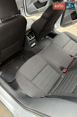 Универсал Skoda Octavia Scout 2015 в 