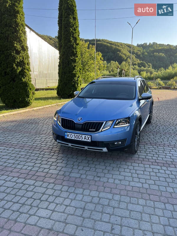 Skoda Octavia Scout 2017