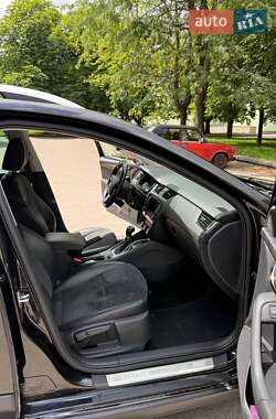 Универсал Skoda Octavia Scout 2015 в Ровно