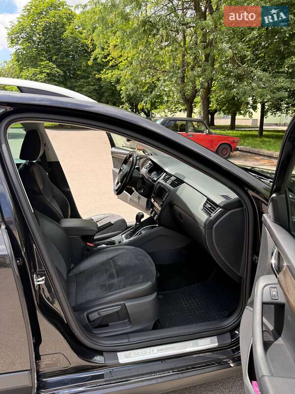 Універсал Skoda Octavia Scout 2015 в Рівному