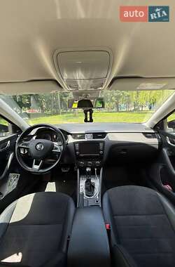 Универсал Skoda Octavia Scout 2015 в Ровно