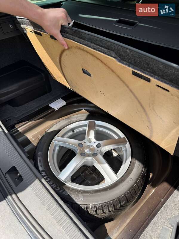 Універсал Skoda Octavia Scout 2015 в Рівному