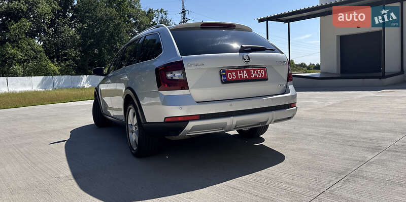 Универсал Skoda Octavia Scout 2019 в Луцке