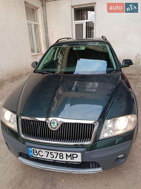 Универсал Skoda Octavia Scout 2008 в Самборе