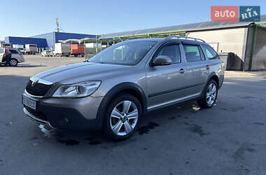 Універсал Skoda Octavia Scout 2012 в Чернівцях