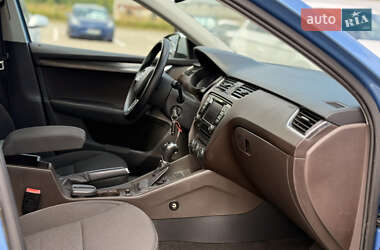 Универсал Skoda Octavia Scout 2014 в 