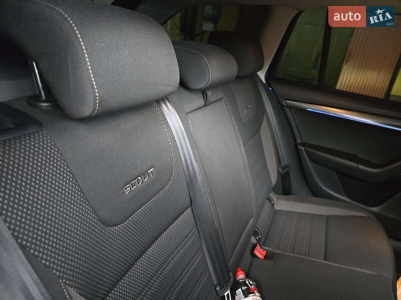 Універсал Skoda Octavia Scout 2019 в Косові