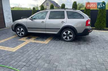Универсал Skoda Octavia Scout 2011 в 