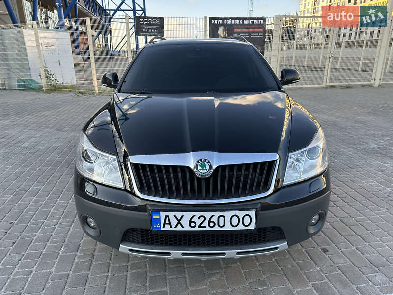 Skoda Octavia Scout 2012