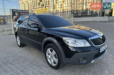 Универсал Skoda Octavia Scout 2012 в Харькове