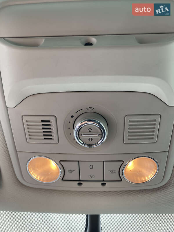 Універсал Skoda Octavia Scout 2014 в Львові