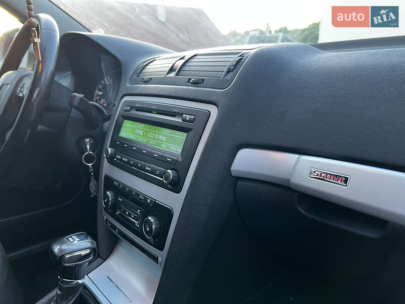 Универсал Skoda Octavia Scout 2011 в Хусте