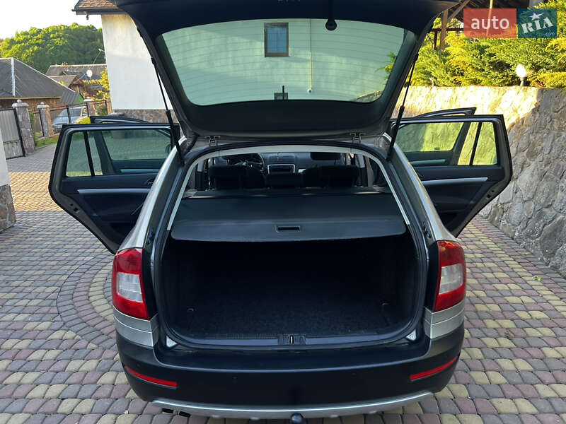Универсал Skoda Octavia Scout 2011 в Хусте