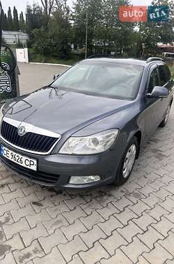 Універсал Skoda Octavia Scout 2012 в Чернівцях