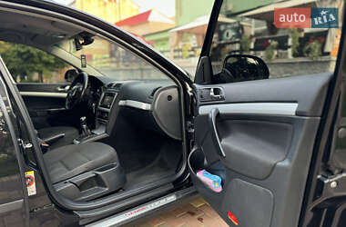 Универсал Skoda Octavia Scout 2011 в 