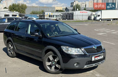 Универсал Skoda Octavia Scout 2013 в Киеве