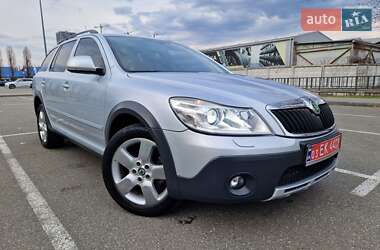 Универсал Skoda Octavia Scout 2010 в Киеве