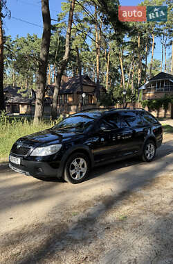 Универсал Skoda Octavia Scout 2011 в 