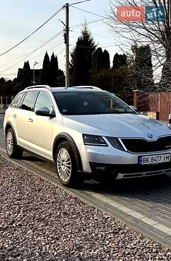 Универсал Skoda Octavia Scout 2017 в Сарнах