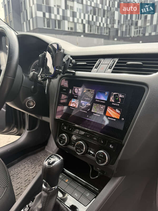 Универсал Skoda Octavia Scout 2020 в Киеве
