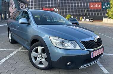 Універсал Skoda Octavia Scout 2010 в Луцьку