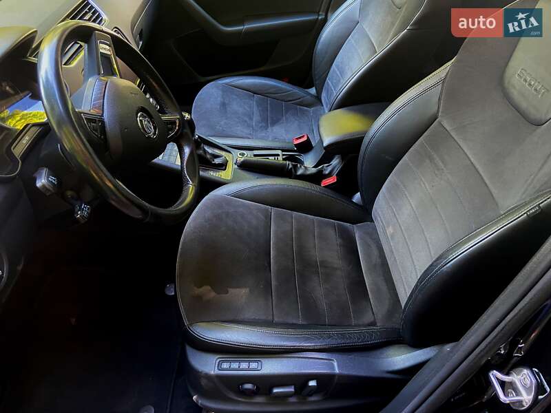 Універсал Skoda Octavia Scout 2015 в Рівному