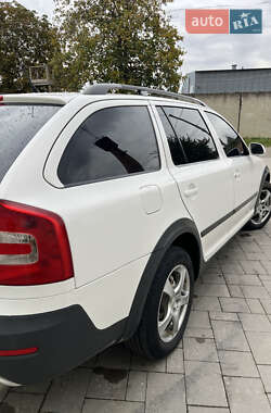 Универсал Skoda Octavia Scout 2008 в 
