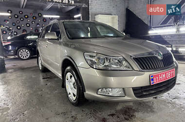 Универсал Skoda Octavia Scout 2010 в Сумах