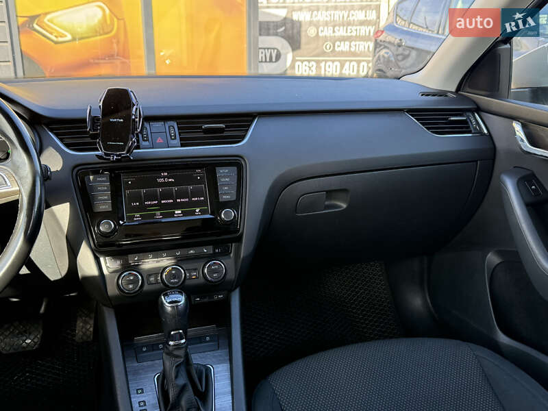 Універсал Skoda Octavia Scout 2015 в Стрию