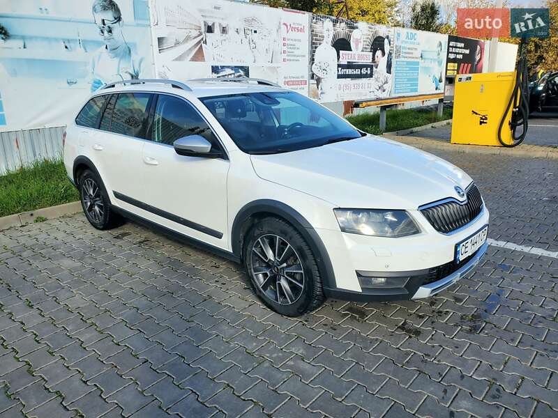 Универсал Skoda Octavia Scout 2015 в Черновцах