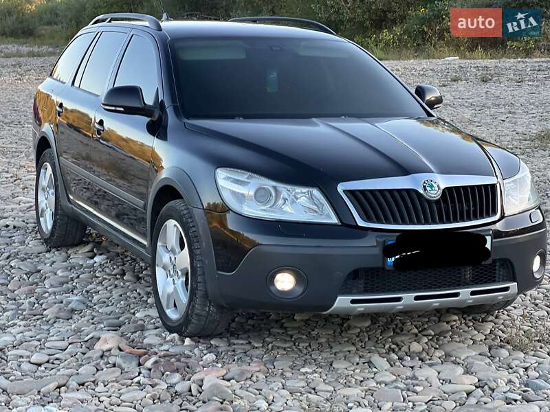 Универсал Skoda Octavia Scout 2011 в Виноградове